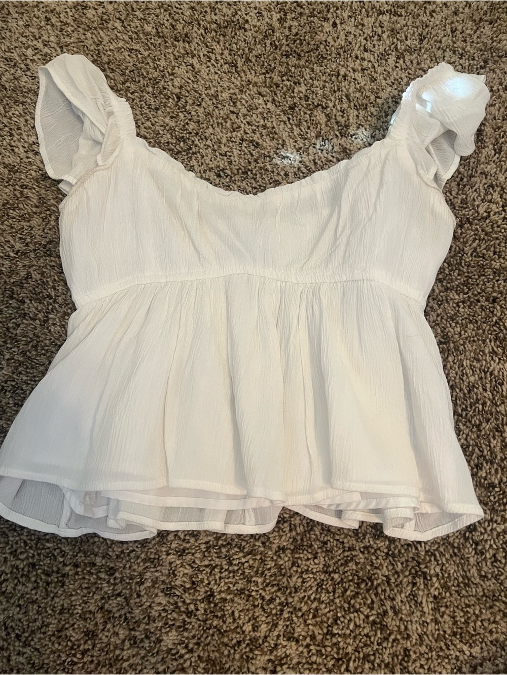 Hollister White Ruffle Sleeve Women's Top